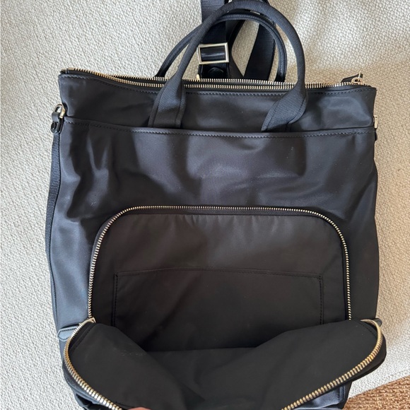 Kate spade backpack - Picture 2 of 6